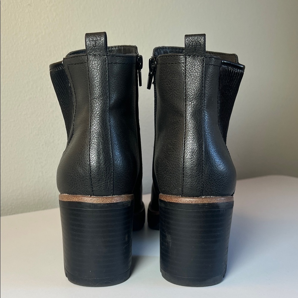 Naturalizer Madalynn Gore Water Repellent Bootie Ankle Boots 10 Wide - Picture 4 of 8